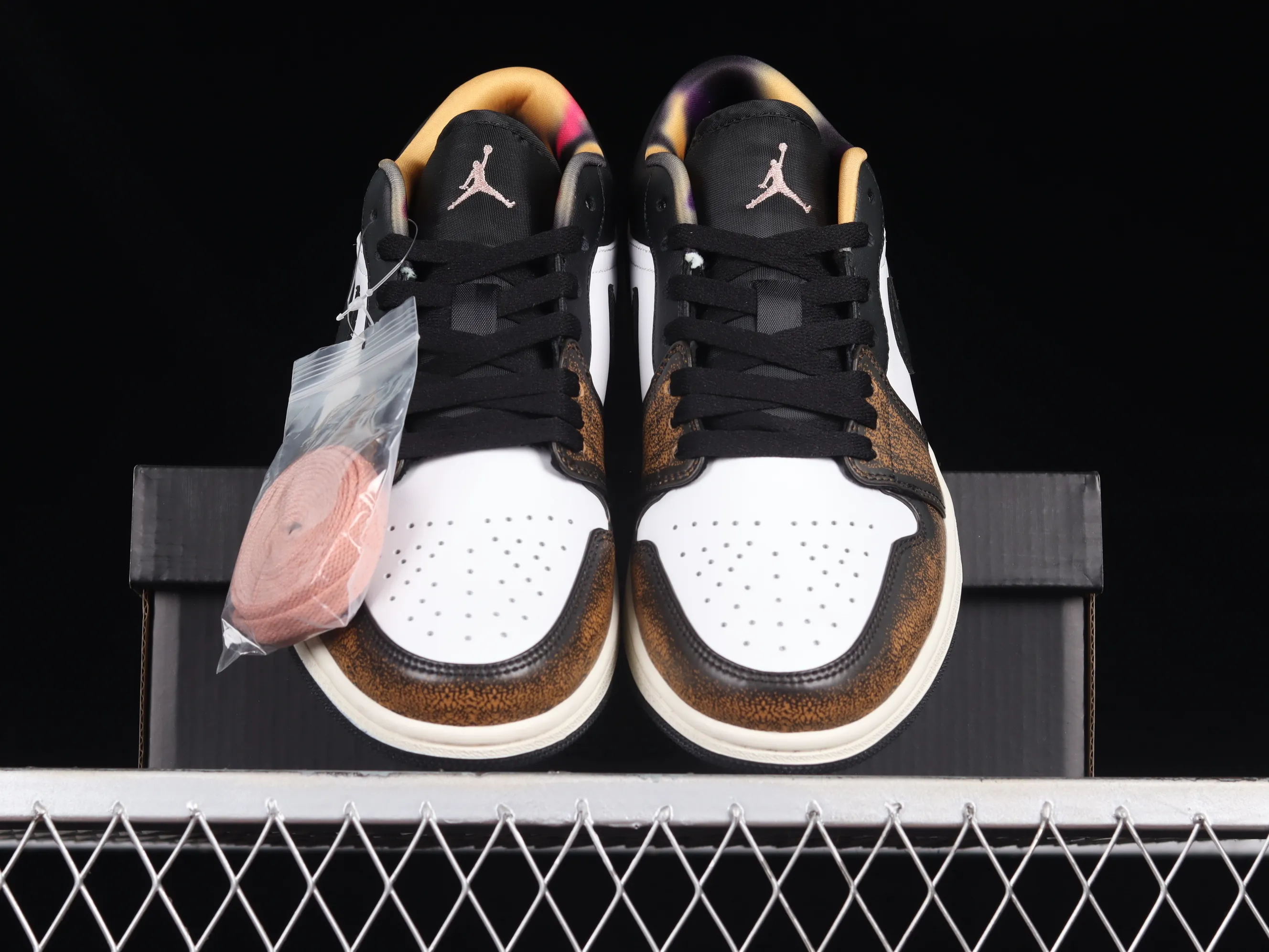 All categories Air Jordan Jordan series basketball shoes Air Jordan 1 Low Air Jordan 1 Low "Wear Away" AJ1 Joe 1 worn and worn low-top basketball shoes DQ8422-001